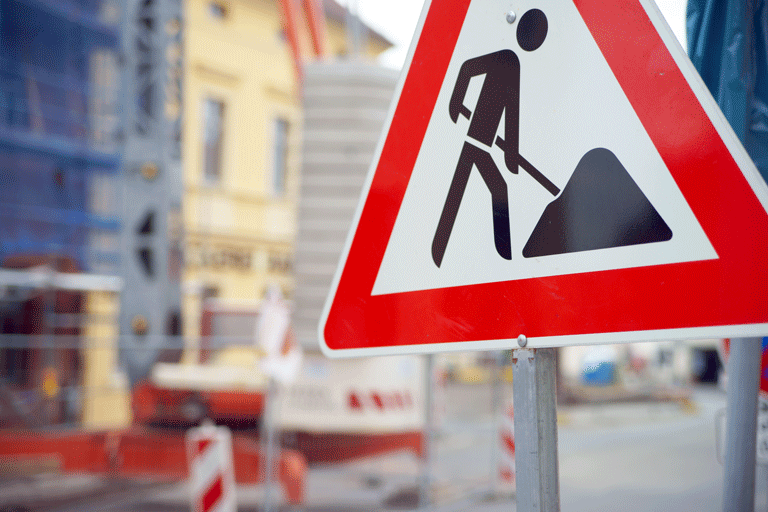 An Schöningens Verkehrsknotenpunkt wird gebaut. Dazu veranstaltet die beauftragte Firma eine Informationsveranstaltung.